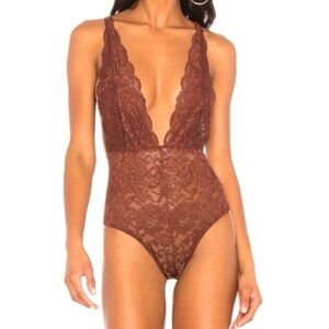 Revolve x We are HAH NWT Coming In HAHt Lace Bodysuit